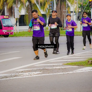 Runner Photo 8258183