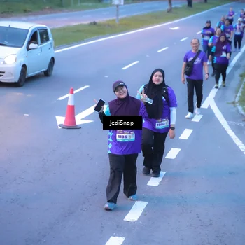 Runner Photo 8258191