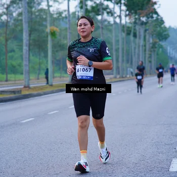 Runner Photo 8258217