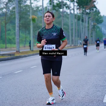 Runner Photo 8258223