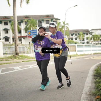 Runner Photo 8258241