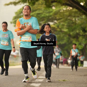 Runner Photo 8258246