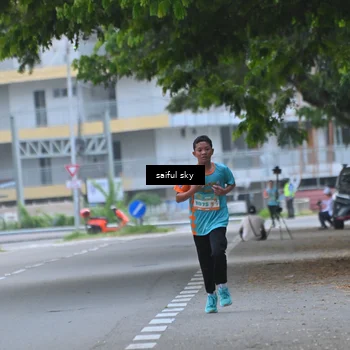 Runner Photo 8258253