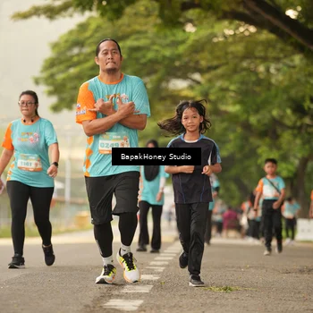 Runner Photo 8258259
