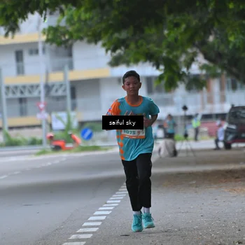 Runner Photo 8258260