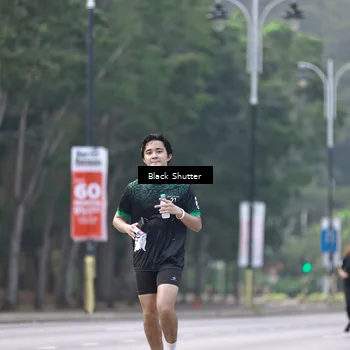 Runner Photo 8258267