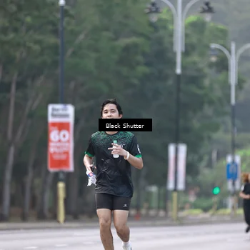 Runner Photo 8258271