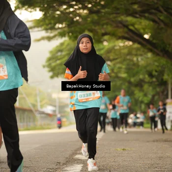 Runner Photo 8258314