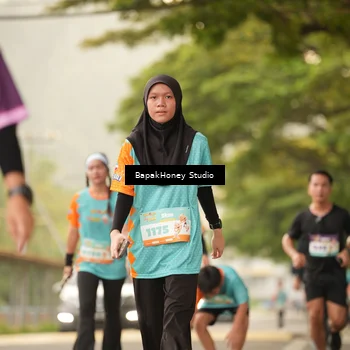 Runner Photo 8258440
