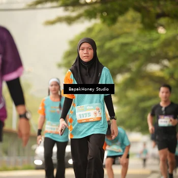 Runner Photo 8258443