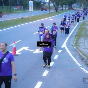 Runner Photo 8258449