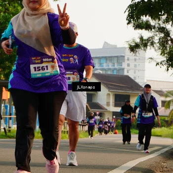 Runner Photo 8258476