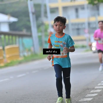 Runner Photo 8258481