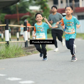 Runner Photo 8258500