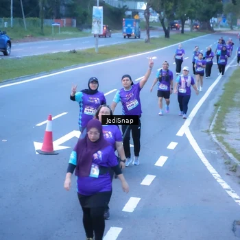 Runner Photo 8258501