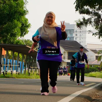 Runner Photo 8258502