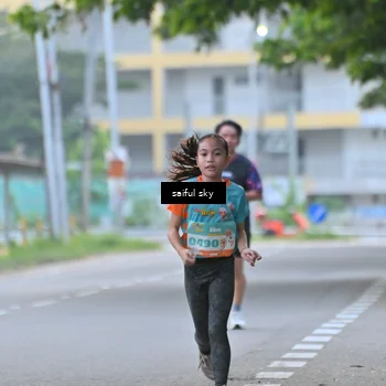 Runner Photo 8258543