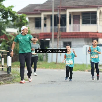 Runner Photo 8258547