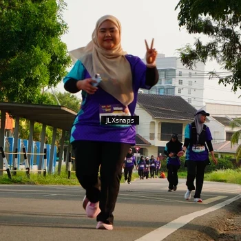 Runner Photo 8258552