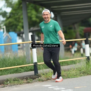 Runner Photo 8258567