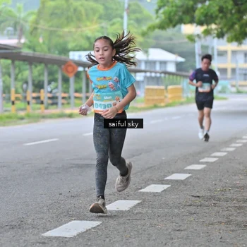 Runner Photo 8258570