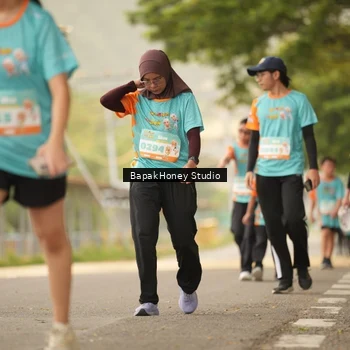 Runner Photo 8258572