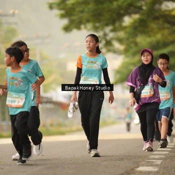 Runner Photo 8258591