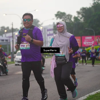 Runner Photo 8258592