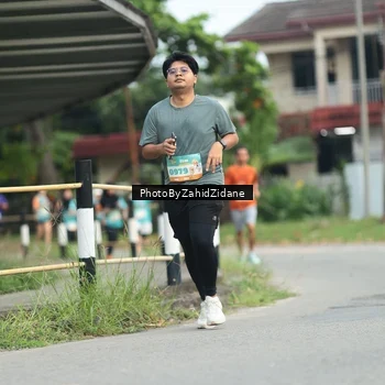 Runner Photo 8258631