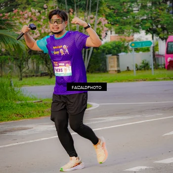 Runner Photo 8258635