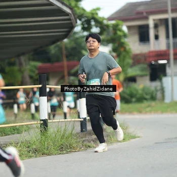 Runner Photo 8258638