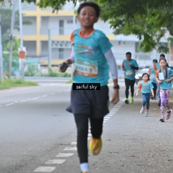 Runner Photo 8258640