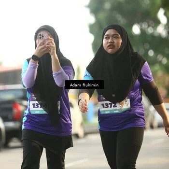 Runner Photo 8258642