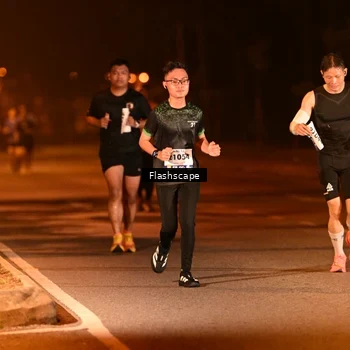 Runner Photo 8258692