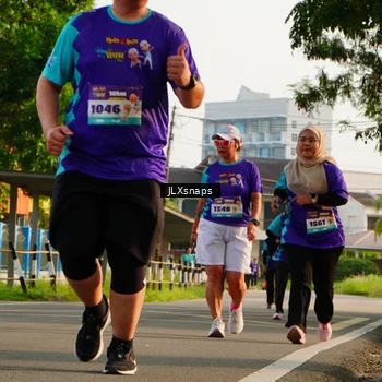 Runner Photo 8258702