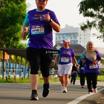 Runner Photo 8258713