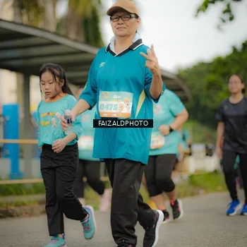 Runner Photo 8258723