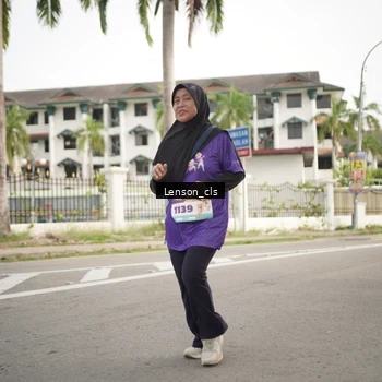 Runner Photo 8258731