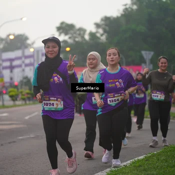 Runner Photo 8258750