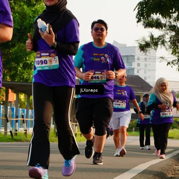 Runner Photo 8258756