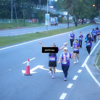 Runner Photo 8258767