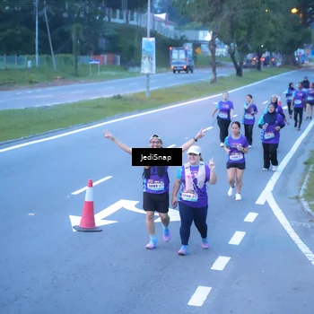 Runner Photo 8258788