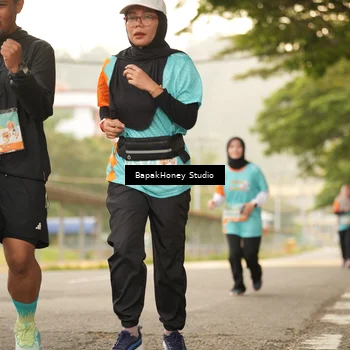 Runner Photo 8258792