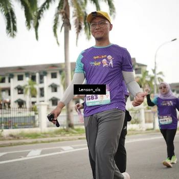 Runner Photo 8258802