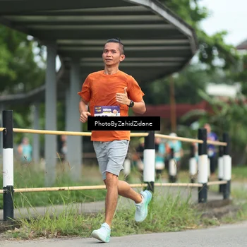 Runner Photo 8258817