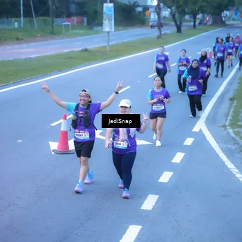 Runner Photo 8258826