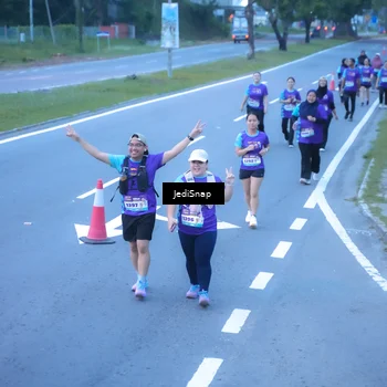 Runner Photo 8258834