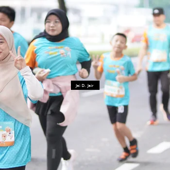 Runner Photo 8258841