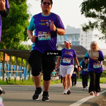 Runner Photo 8258846