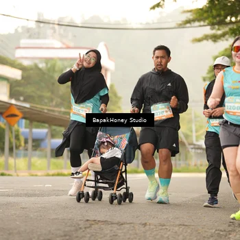 Runner Photo 8258854